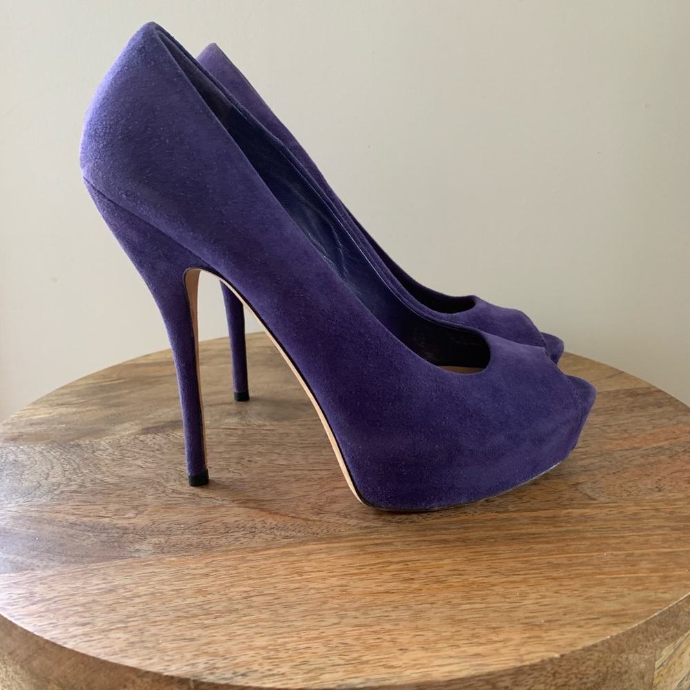 Gucci Sofia Platform Peep Toe Style 252133 - image 1